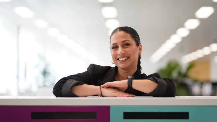 Profile of Antroniki Elpidoforou (landscape)